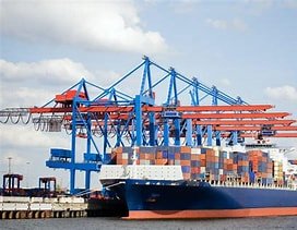 Shipping and Cruising image